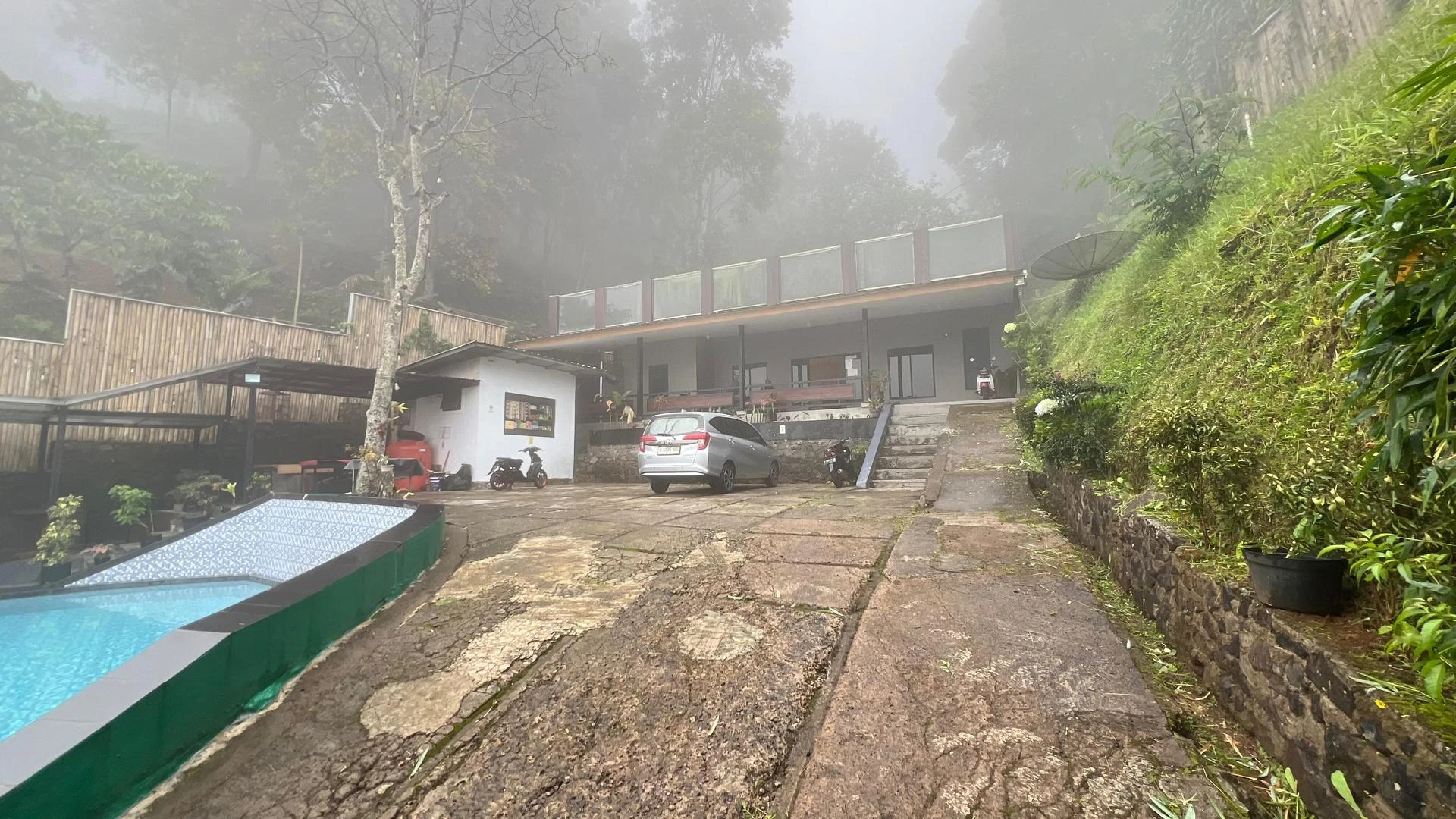 Villa Everest ( BEBAS BERISIK ) - Foto 10